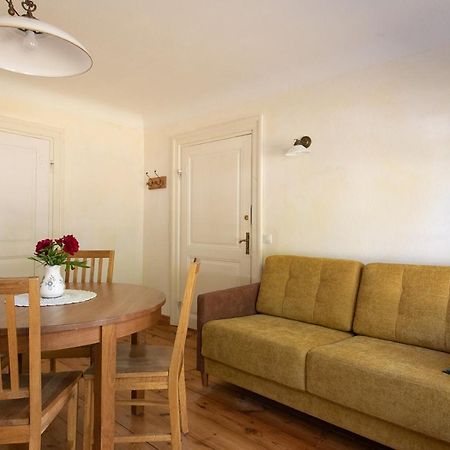 Allee Apartments Kuressaare Eksteriør billede